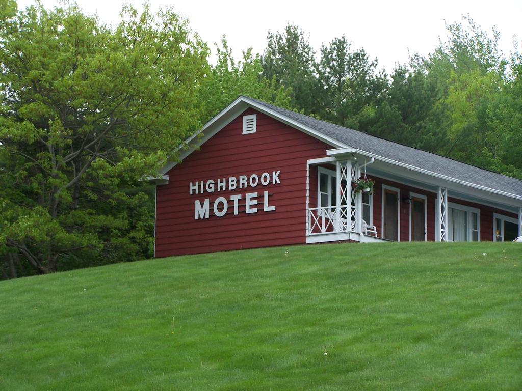 Highbrook Motel บาร์ฮาเบอร์ ภายนอก รูปภาพ